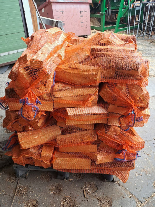 Kaminholz in Säcken (Buche, Eiche, Birke, Nadelholz)